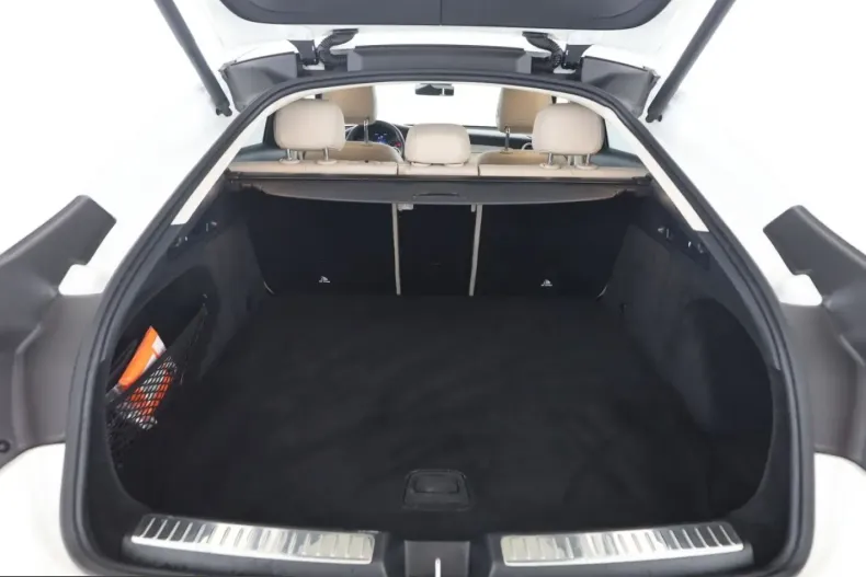 Mercedes-Benz GLC 200 (Clasa GLC) din 2022 cu 57.200 km - oferta MER242838 - foto 16