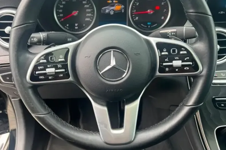 Mercedes-Benz GLC 200 (Clasa GLC) din 2022 cu 68.778 km - oferta MER242842 - foto 24