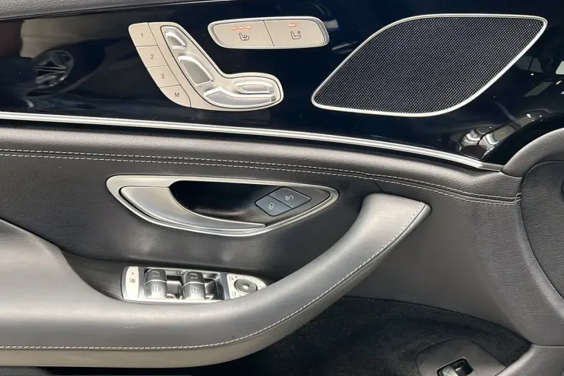 Mercedes-Benz AMG GT (Clasa GT) din 2024 cu 38.473 km - oferta MER242843 - foto 12