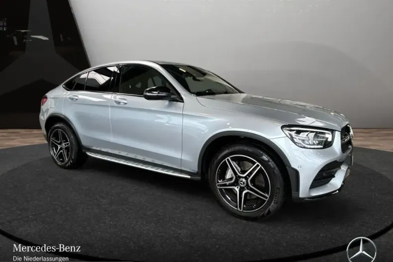 Mercedes-Benz GLC 300 (Clasa GLC) din 2021 cu 43.009 km - oferta MER242846 - foto 3