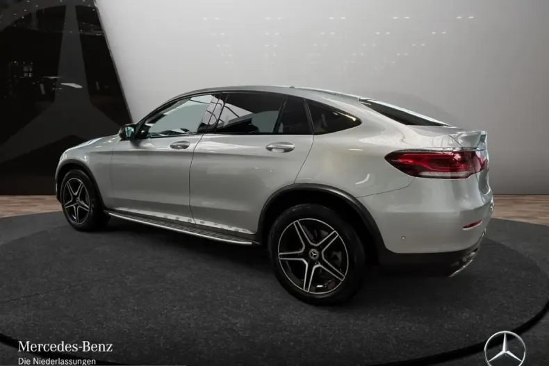Mercedes-Benz GLC 300 (Clasa GLC) din 2021 cu 43.009 km - oferta MER242846 - foto 7