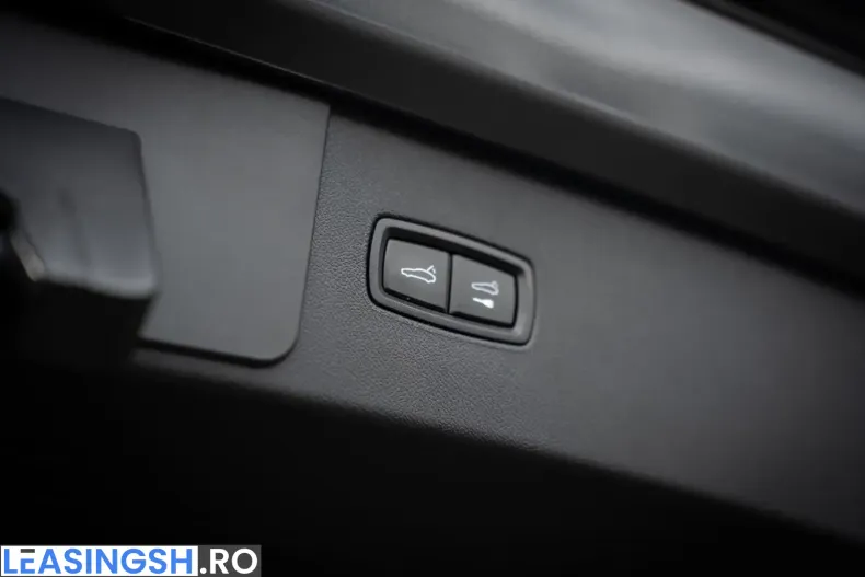 Porsche Cayenne din 2023 cu 19.900 km - oferta POR242852 - foto 20