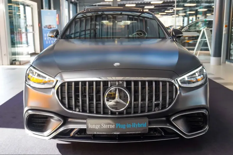 Mercedes-Benz S 63 AMG (Clasa S) din 2023 cu 5.640 km - oferta MER242858 - foto 8