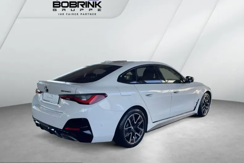 BMW M440 (Seria 4) din 2023 cu 41.478 km - oferta BMW242860 - foto 3