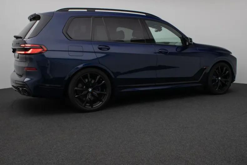 BMW X7 (Seria X) din 2023 cu 83.809 km - oferta BMW242863 - foto 5