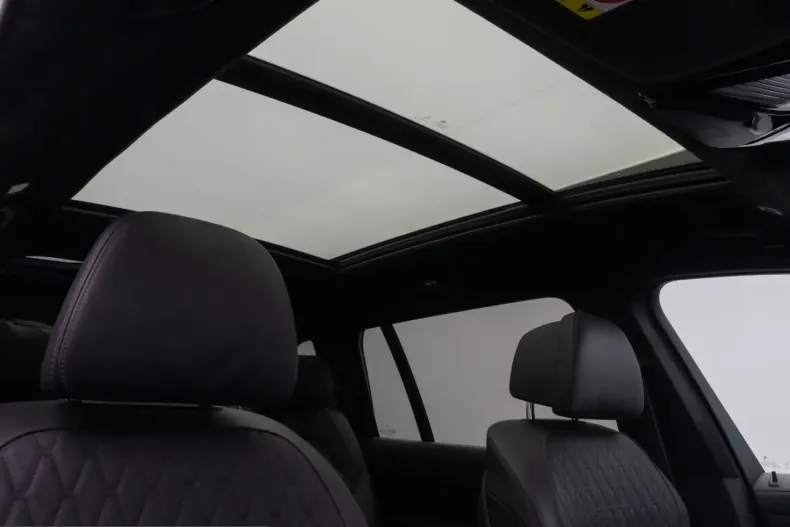 BMW X7 (Seria X) din 2023 cu 83.809 km - oferta BMW242863 - foto 31
