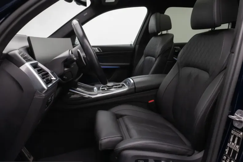BMW X7 (Seria X) din 2023 cu 83.809 km - oferta BMW242863 - foto 36