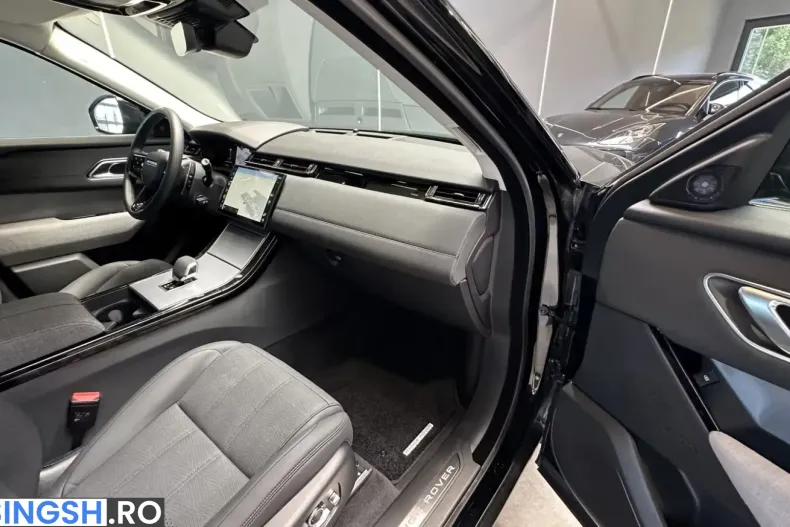 Land Rover Range Rover Velar din 2023 cu 1.500 km - oferta LAN242865 - foto 19