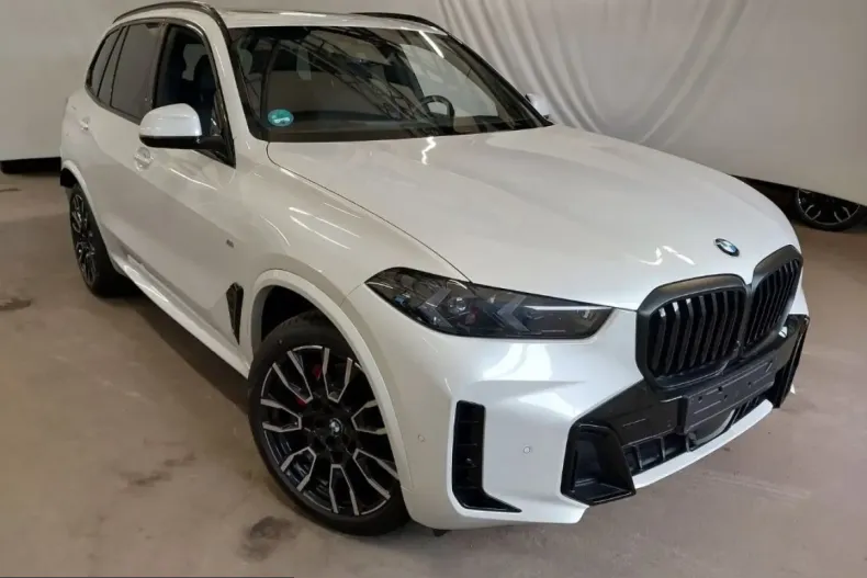 BMW X5 (Seria X) din 2025 cu 21.948 km - oferta BMW242875 - foto 1