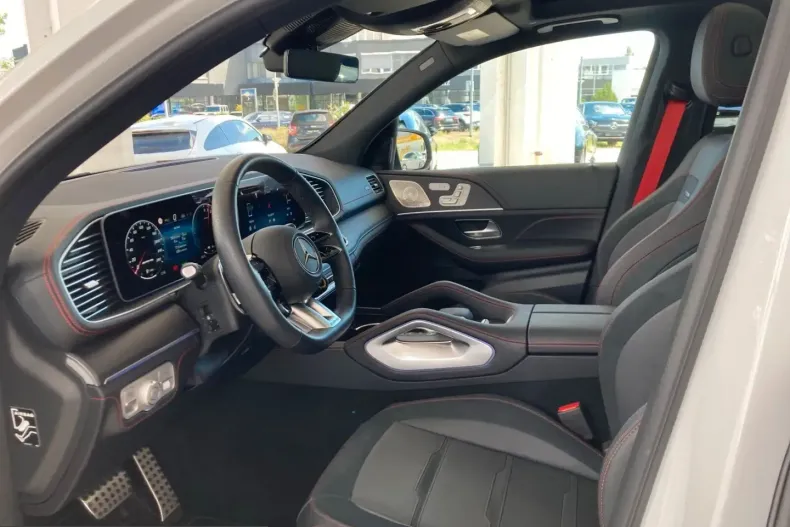 Mercedes-Benz GLE 53 AMG (Clasa GLE) din 2025 cu 63.631 km - oferta MER242883 - foto 9