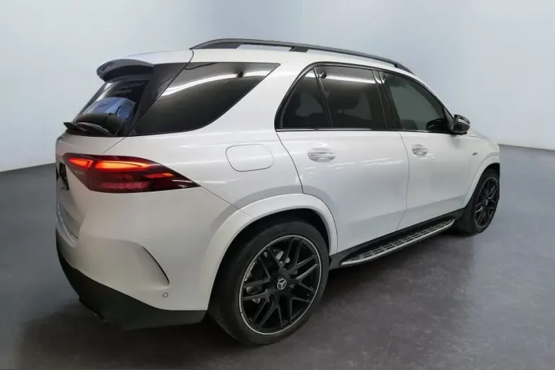Mercedes-Benz GLE 53 AMG (Clasa GLE) din 2025 cu 20.682 km - oferta MER242887 - foto 5