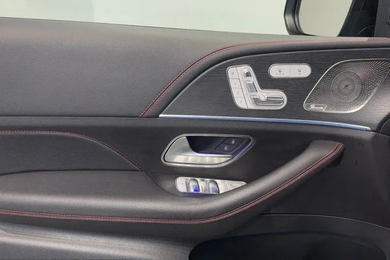 Mercedes-Benz GLE 53 AMG (Clasa GLE) din 2025 cu 23.504 km - oferta MER242890 - foto 16
