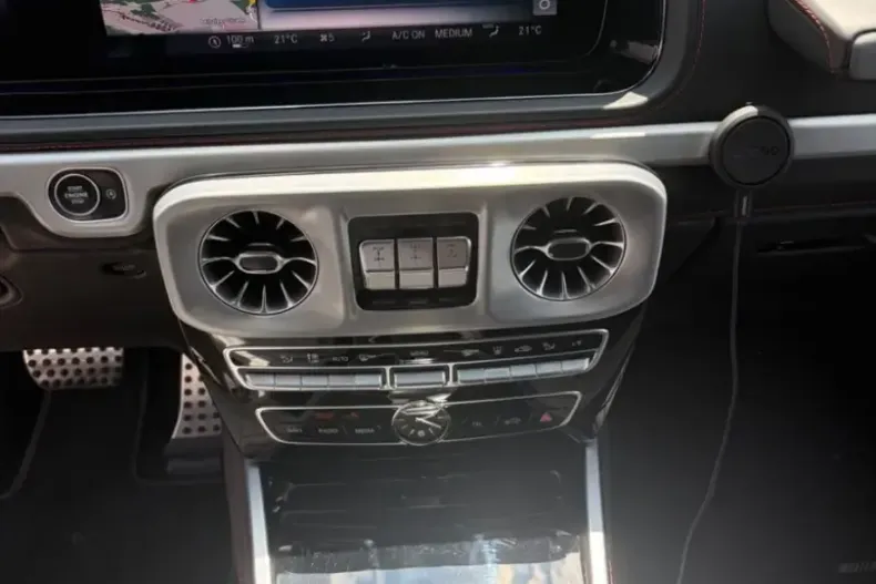 Mercedes-Benz G 63 AMG (Clasa G) din 2024 cu 35.000 km - oferta MER242893 - foto 19