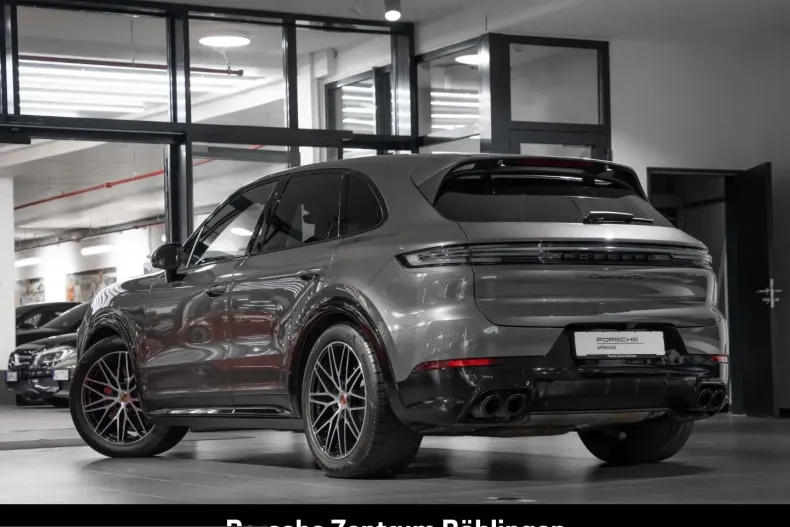 Porsche Cayenne din 2025 cu 20.362 km - oferta POR242894 - foto 3
