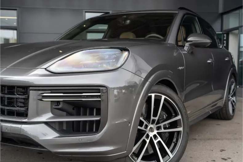 Porsche Cayenne din 2024 cu 1.900 km - oferta POR242895 - foto 17