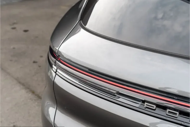 Porsche Cayenne din 2024 cu 1.900 km - oferta POR242895 - foto 19