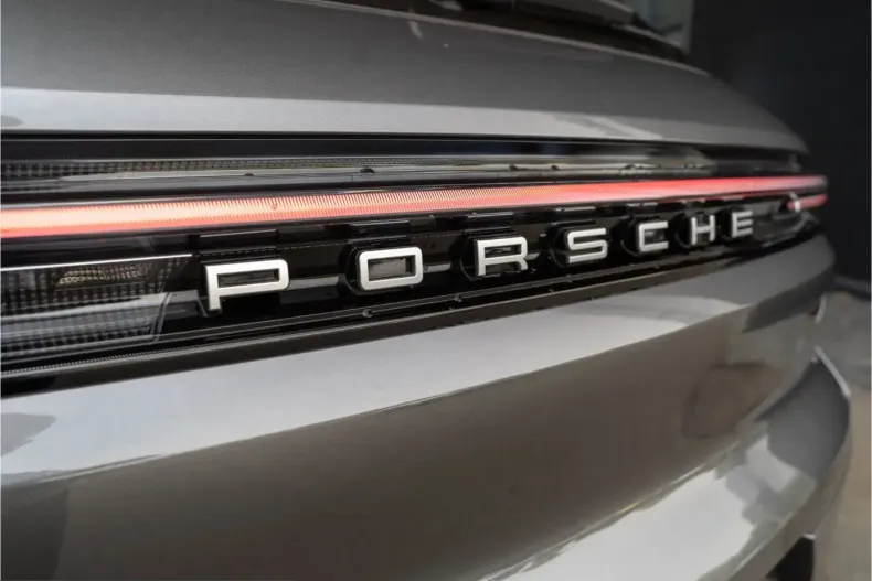 Porsche Cayenne din 2024 cu 1.900 km - oferta POR242895 - foto 20