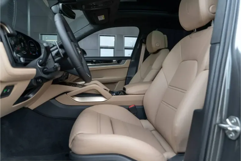 Porsche Cayenne din 2024 cu 1.900 km - oferta POR242895 - foto 31