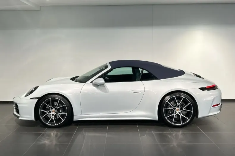 Porsche 992 din 2025 cu 5.200 km - oferta POR242899 - foto 2