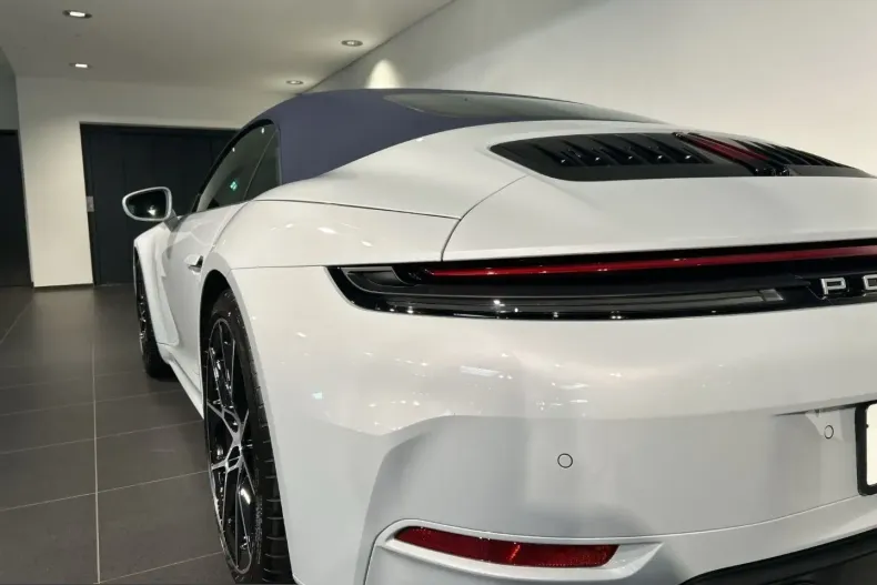 Porsche 992 din 2025 cu 5.200 km - oferta POR242899 - foto 10