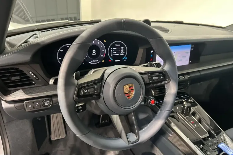 Porsche 992 din 2025 cu 5.200 km - oferta POR242899 - foto 13