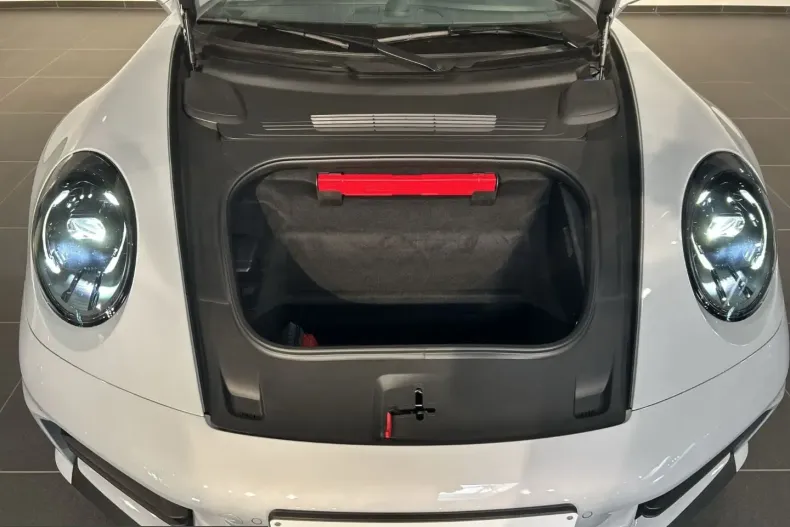 Porsche 992 din 2025 cu 5.200 km - oferta POR242899 - foto 35