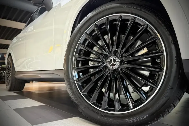 Mercedes-Benz GLC 220 (Clasa GLC) din 2025 cu 15.000 km - oferta MER242900 - foto 6