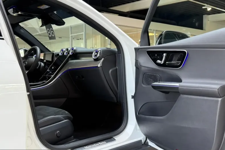 Mercedes-Benz GLC 220 (Clasa GLC) din 2025 cu 15.000 km - oferta MER242900 - foto 19