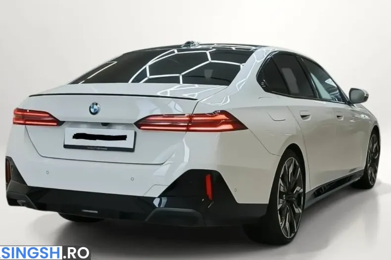 BMW 540 (Seria 5) din 2025 cu 48.527 km - oferta BMW242903 - foto 2