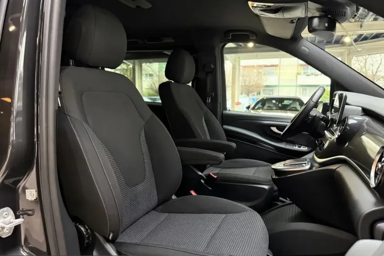 Mercedes-Benz V 300 (Clasa V) din 2021 cu 69.000 km - oferta MER242904 - foto 19