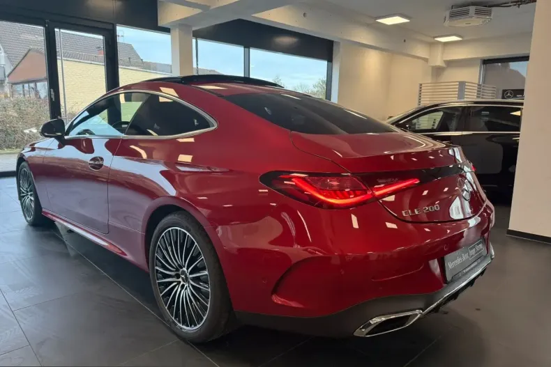 Mercedes-Benz CLE 200 (Clasa CLE) din 2024 cu 8.835 km - oferta MER242914 - foto 3