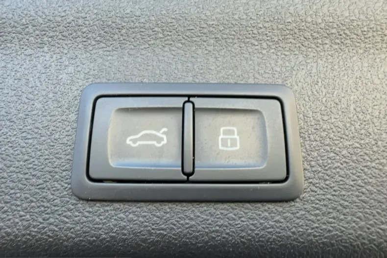 Audi RS6 din 2025 cu 9.031 km - oferta AUD242916 - foto 14