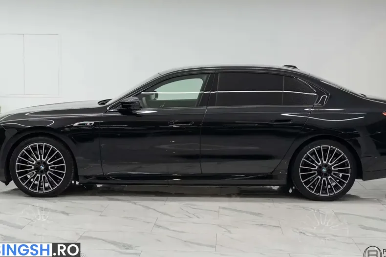BMW 760 (Seria 7) din 2026 cu 8.000 km - oferta BMW242919 - foto 28