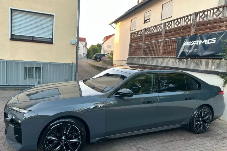 BMW i7 (Seria 7) din 2023 cu 65.000 km - oferta BMW242920 - foto 14