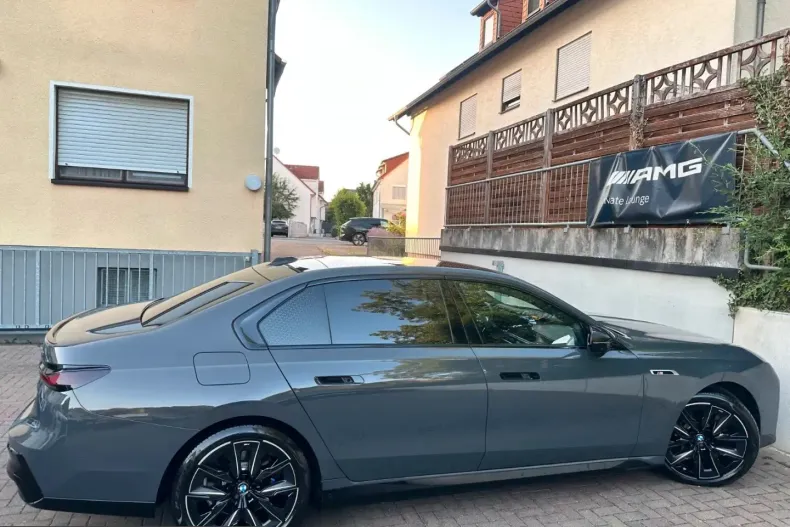 BMW i7 (Seria 7) din 2023 cu 65.000 km - oferta BMW242920 - foto 45