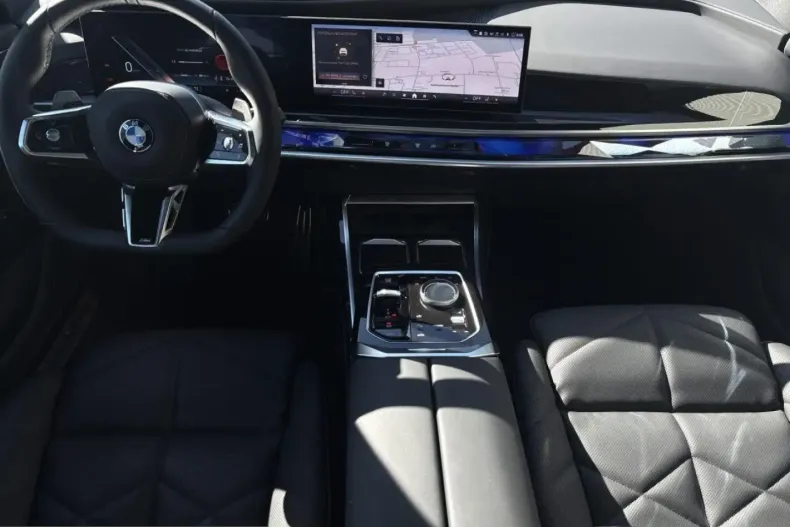 BMW 740 (Seria 7) din 2025 cu 24.458 km - oferta BMW242921 - foto 8