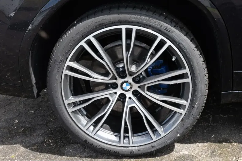 BMW X4 (Seria X) din 2025 cu 24.171 km - oferta BMW242929 - foto 7