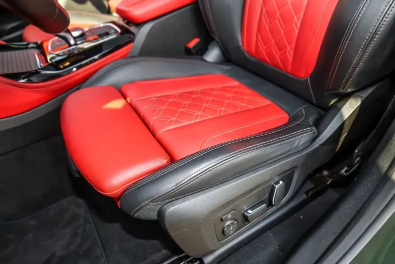 BMW X4 (Seria X) din 2024 cu 35.108 km - oferta BMW242930 - foto 22