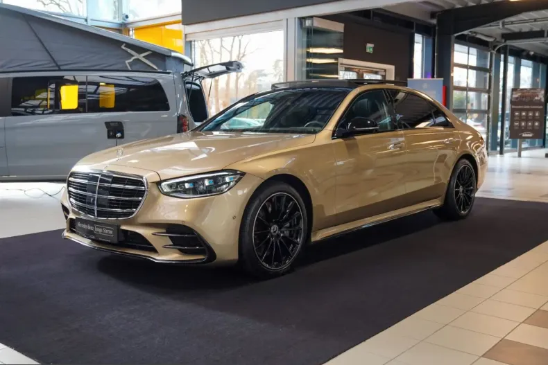 Mercedes-Benz S 580 (Clasa S) din 2024 cu 23.694 km - oferta MER242931 - foto 6
