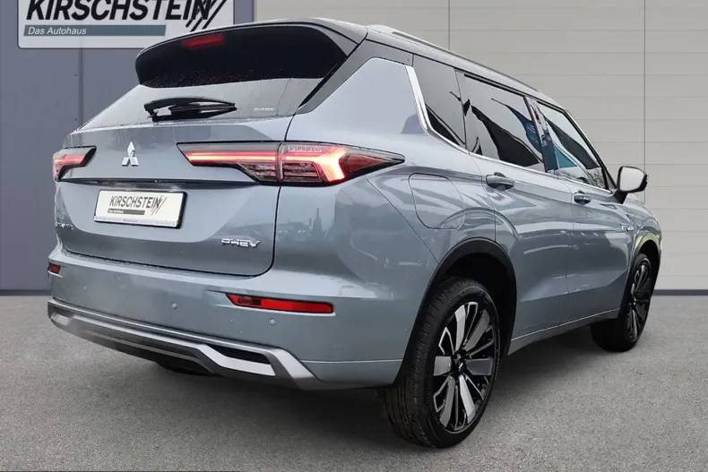 Mitsubishi Outlander din 2025 cu 14.474 km - oferta MIT242937 - foto 4