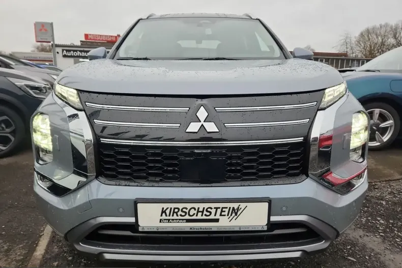 Mitsubishi Outlander din 2025 cu 14.474 km - oferta MIT242937 - foto 5