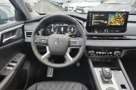 Mitsubishi Outlander din 2025 cu 14.474 km - oferta MIT242937 - foto 14