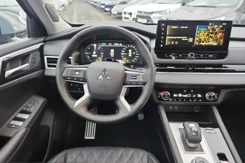 Mitsubishi Outlander din 2025 cu 14.474 km - oferta MIT242937 - foto 14