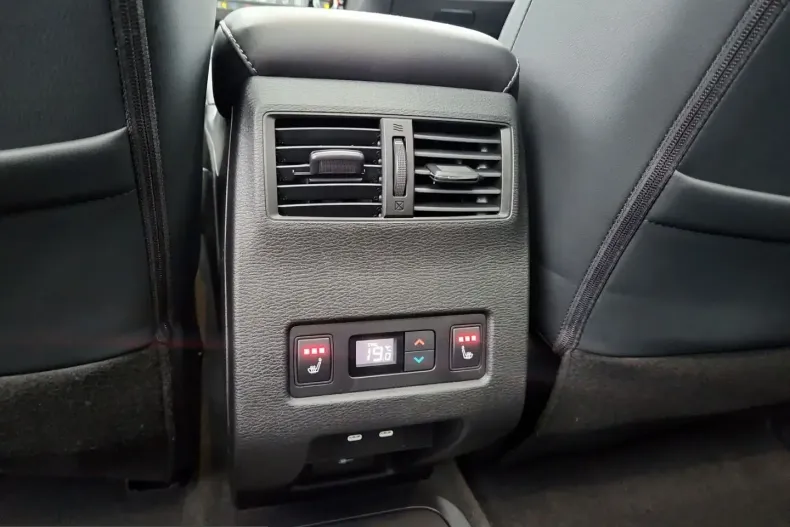 Mitsubishi Outlander din 2025 cu 14.474 km - oferta MIT242937 - foto 28
