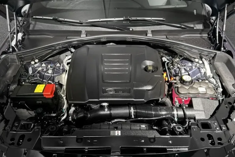Land Rover Range Rover Velar din 2025 cu 15.500 km - oferta LAN242938 - foto 15