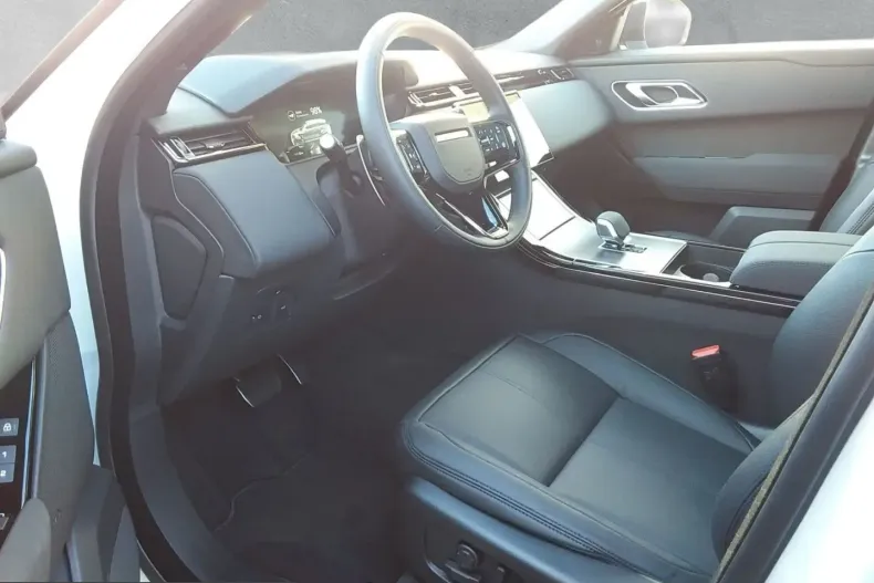 Land Rover Range Rover Velar din 2025 cu 10.000 km - oferta LAN242939 - foto 6