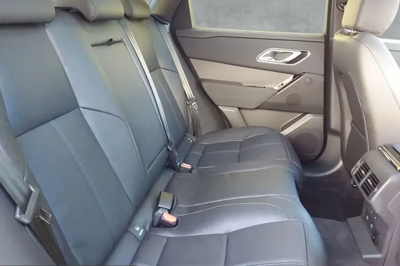 Land Rover Range Rover Velar din 2025 cu 10.000 km - oferta LAN242939 - foto 11