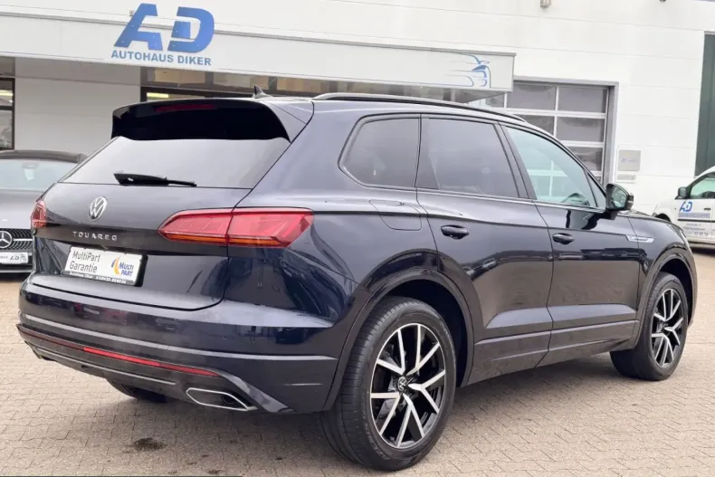 Volkswagen Touareg din 2021 cu 111.464 km - oferta VOL242942 - foto 2