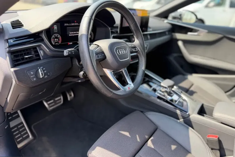 Audi A5 din 2023 cu 84.368 km - oferta AUD242943 - foto 13