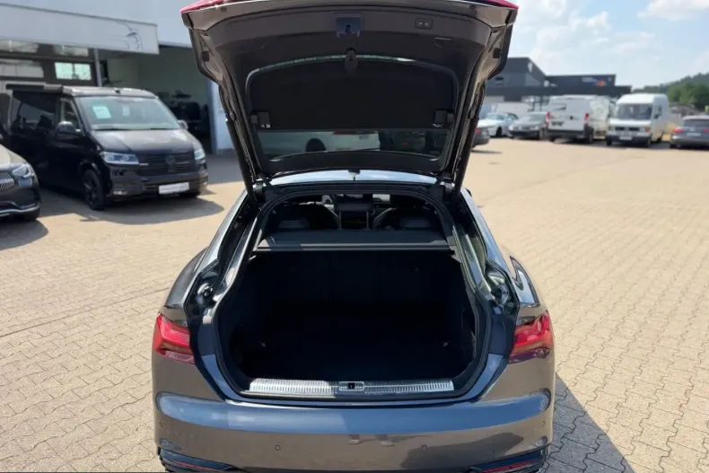 Audi A5 din 2023 cu 84.368 km - oferta AUD242943 - foto 19